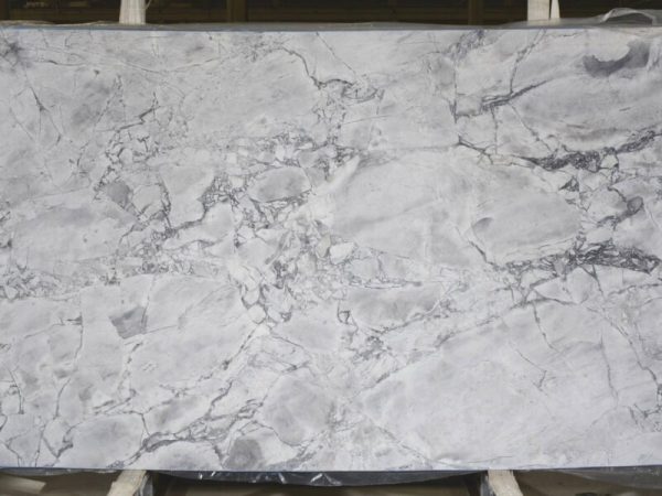 Super White 3cm quartzite slab